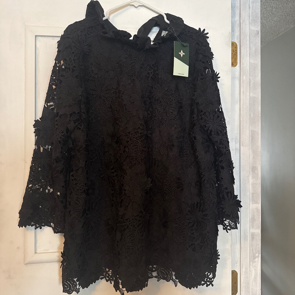 Tuckernuck Black Guipure Lace Faye Top -NEW